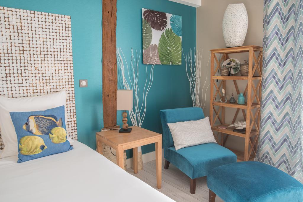 Bed and Breakfast Aux 5 Sens Tillé Esterno foto